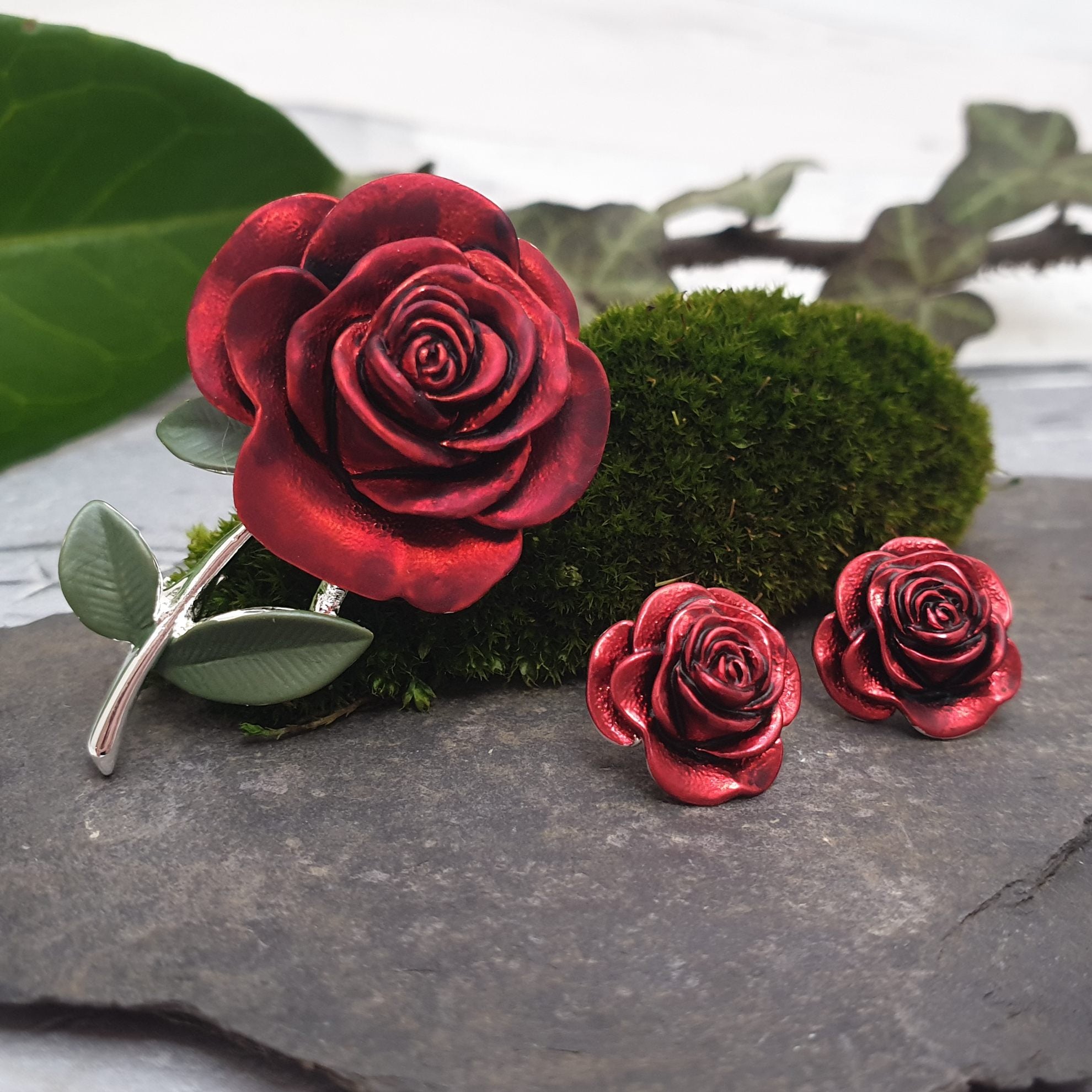 Red deals rose earrings